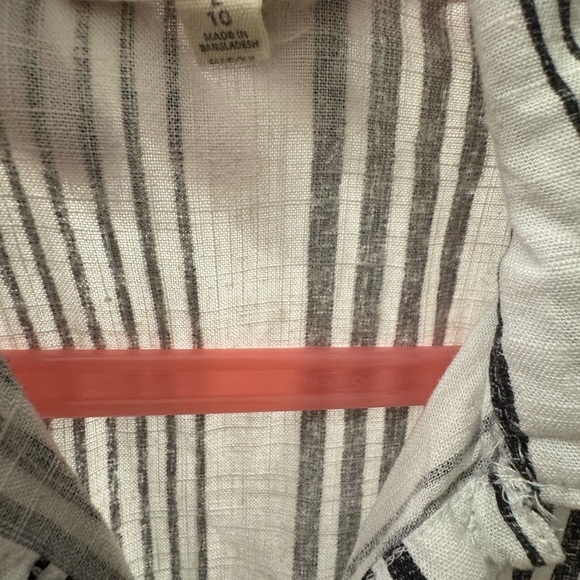 Striped Button-Up Romper - Picture 2 of 2